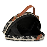 buy online hand crafted bags, hand crafted traveling bags, b&w hand crafted clutch bags