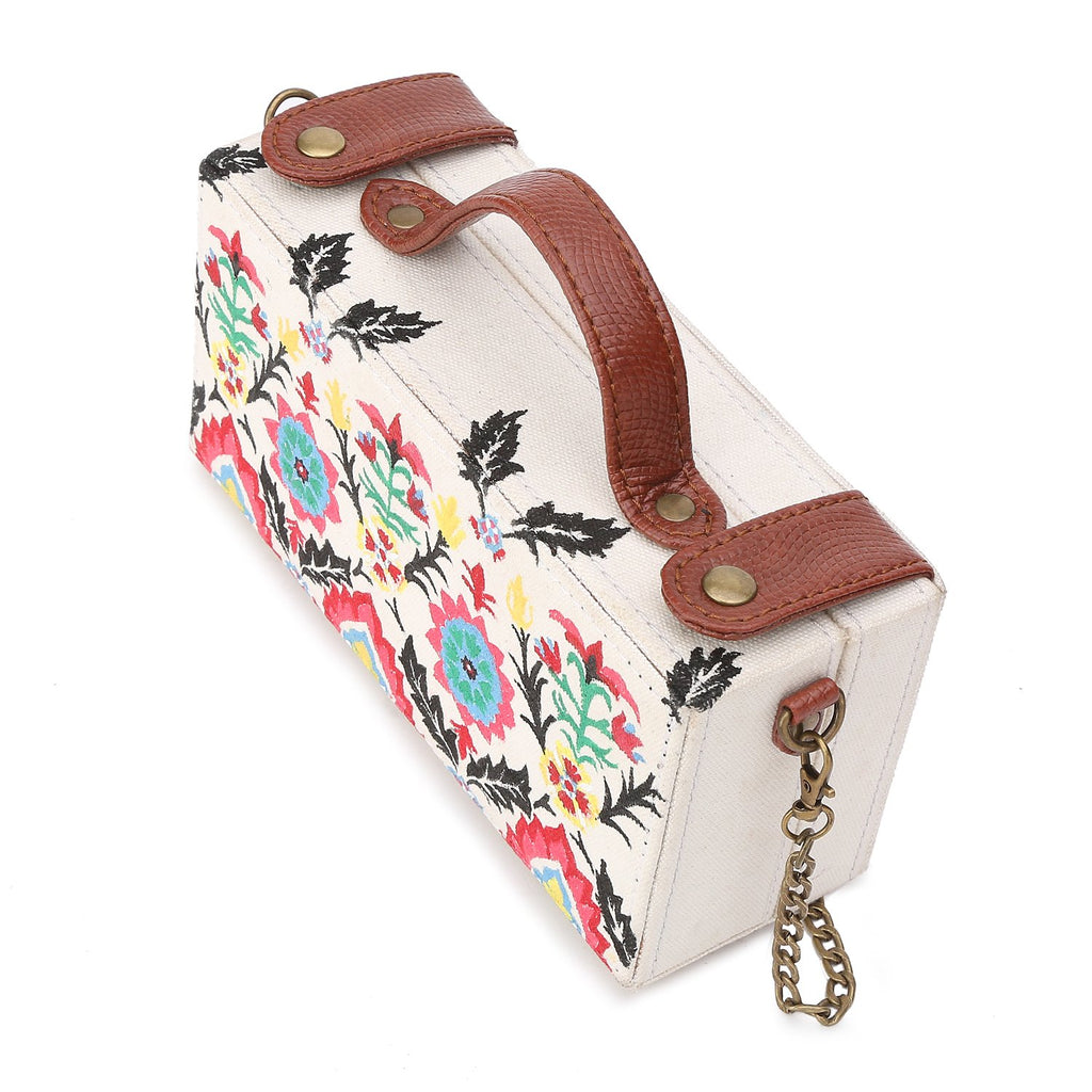 FASHDECO White Clutch Traditional Embroidery Envelope Clutch Bag White -  Price in India | Flipkart.com